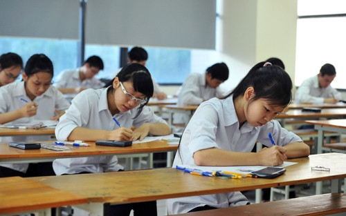 Trường THPT Nguyễn Du có tỷ lệ "chọi" cao nhất